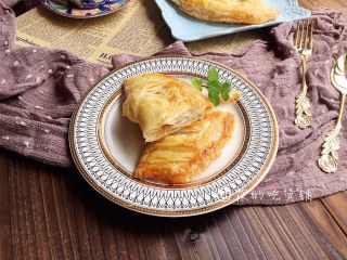 12、飞饼版 快手香蕉派,完成。