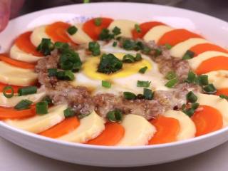 16、蒸豆腐的新吃法,口感嫩滑好吃爽口,这样一道家常的豆腐蒸肉末就做好啦。