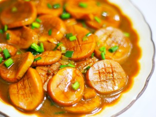 13、比肉还好吃的蚝油杏鲍菇,每一块都有肉的味道。