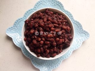 6、香甜奶椰红豆西米露,准备一点蜜红豆