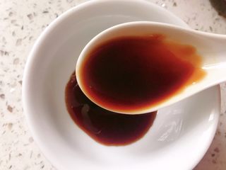 9、培根卷金针菇,倒一调羹生抽