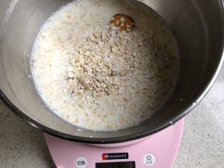 3、草莓克拉夫提,其它材料称好备用