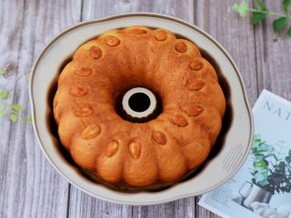 15、黑米面包,成品图