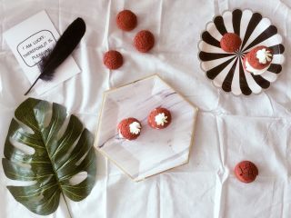 23、#不一样的泡芙#修女泡芙,美美哒〰拍完照就开吃啦