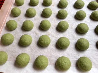 9、法式抹茶莎布雷酥球,漂亮吧！