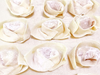 18、鲜肉云吞,排排坐