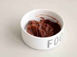 2、枣泥溶豆,去核，网筛过滤一遍