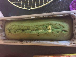 22、大理石花纹磅蛋糕,烤好中间出现美丽的开裂