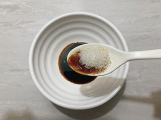 6、荷包蛋焖面,一勺糖