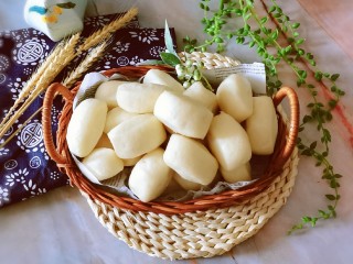 16、山药馒头,暄软 白白胖胖的很可爱