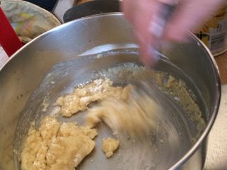 19、意大利肉酱千层面,不停搅拌至黏稠状