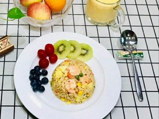 22、菠萝虾仁炒饭,生活需要仪式感，你更喜欢哪个摆盘？