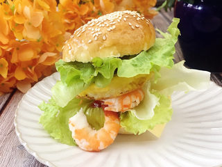 15、黑虎虾汉堡,可以开吃啦