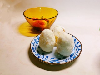 14、草莓山药,依次做好放入盘中