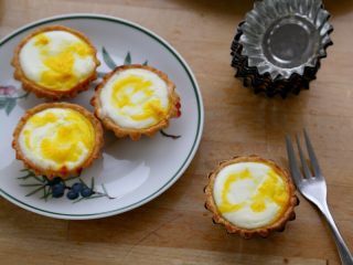 11、酸奶塔,18.放置不烫手的时候就可脱模。