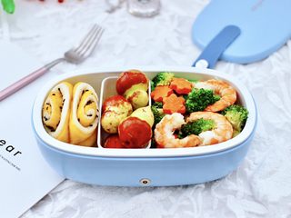 16、虾仁清炒西兰花便当,成品一