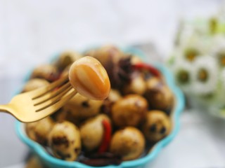 15、五香卤鹌鹑蛋,来一个呀！