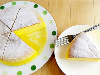 6、柳橙蛋糕,我喜欢放在冰箱冷藏几个小时或过夜后食用