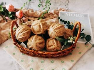 17、黑麦馒头,早餐主食  麦香味浓
