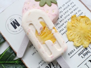 13、水果冰棍，每一口都吃得到果肉,每一口都可以吃到果肉，超级棒~