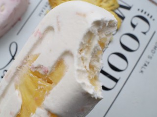 14、水果冰棍，每一口都吃得到果肉,咬一口