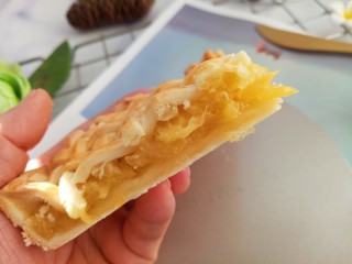 24、菠萝派,成品