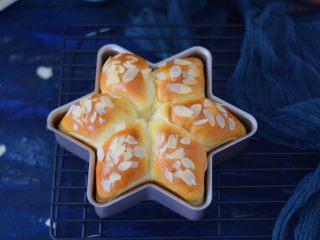 14、六角星面包,成品图