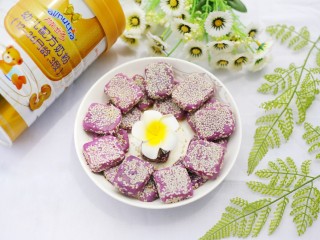 14、香甜软糯的奶香紫薯芝麻方饼,动手做一个吧!