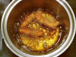 14、炸南瓜条,小火慢慢炸