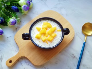 11、牛奶芒果西米露,成品。