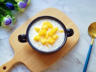 13、牛奶芒果西米露,成品。