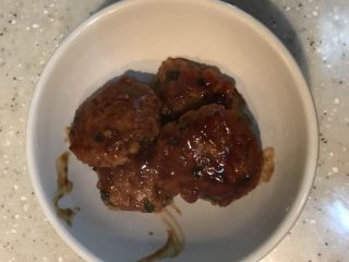 13、蘑菇小姐便当,小火收汁，盛出放一边备用