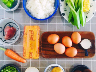 1、流心咖喱饭,准备食材