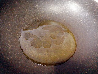 11、剩米饭百种做法+小老鼠抱蛋煎饭团,起油锅