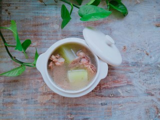 13、冬瓜排骨汤,成品图