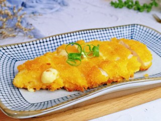 13、芝士鸡排,金黄香脆，外酥里嫩。