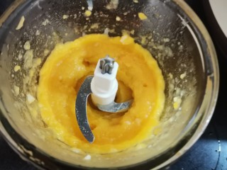 3、炸地瓜丸子,还挺细腻