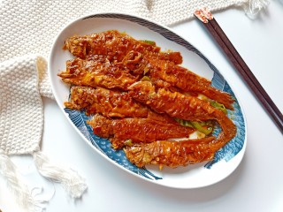 10、香辣小黄鱼,香辣小黄鱼的经典做法，营养丰富味道赞。