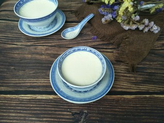 12、双皮奶(懒人版),出炉后双皮奶稍放凉。