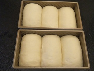 19、超软拉丝北海道土司（2个）,发到吐司盒的九分满