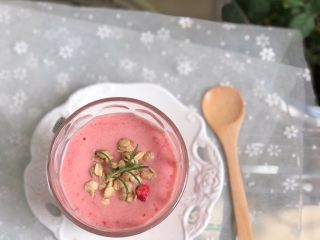 6、草莓奶昔,心情都是美美哒