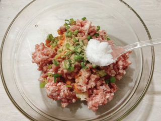 10、莲藕饼,一勺盐