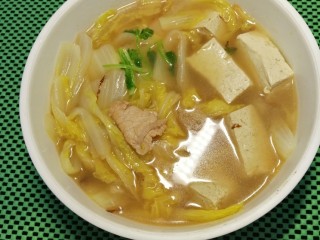 18、白菜(娃娃菜)豆腐汤,娃娃菜豆腐汤