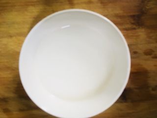 6、肉末土豆泥,再准备一碗水淀粉