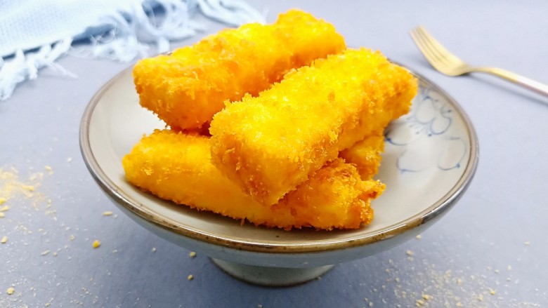 网红甜品脆皮炸鲜奶