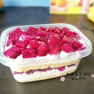 火龙果盒子蛋糕