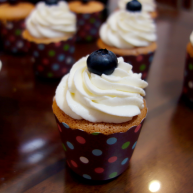 酸奶戚风纸杯蛋糕