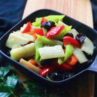 五彩缤纷炒时蔬