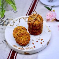 酥得掉渣的芝麻桃酥