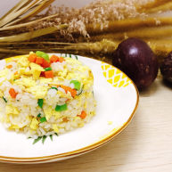 胡萝卜蛋炒饭
